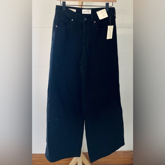 Universal Thread Women's Mid Rise Super Wide Leg Jeans Black NWT - Picture 1 of 5